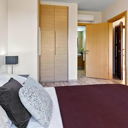 Lovely Ground Floor Pomos With Private Garden And Communal Pool - Aphrodite Hills *